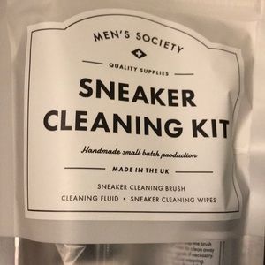 Sneaker cleaning kit 👟